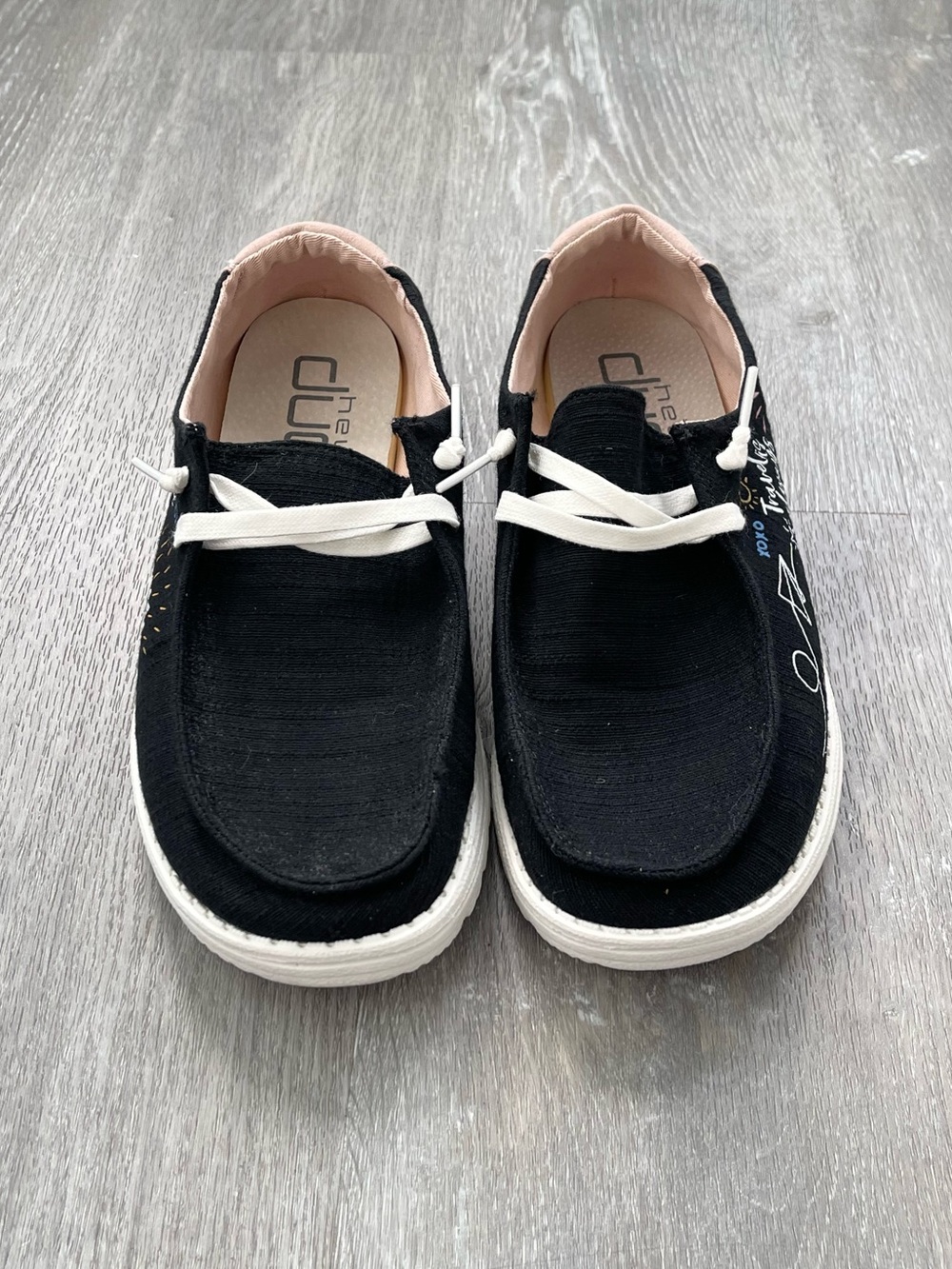 Hey Dude Wendy Doodle Slip On Shoes Size 10 - Picture 2 of 6